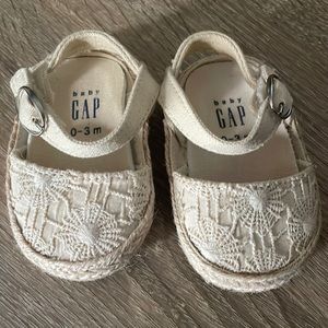 Casual newborn shoes
